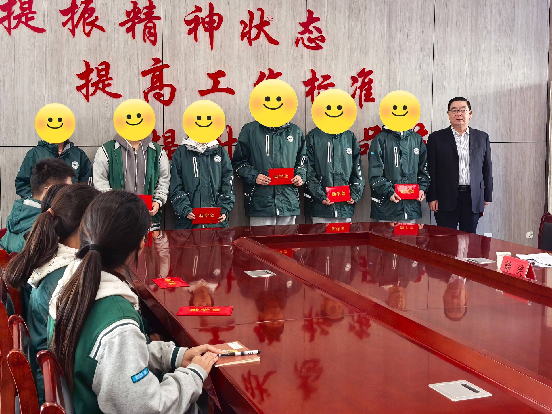 1761205442110985.jpg 002.jpg